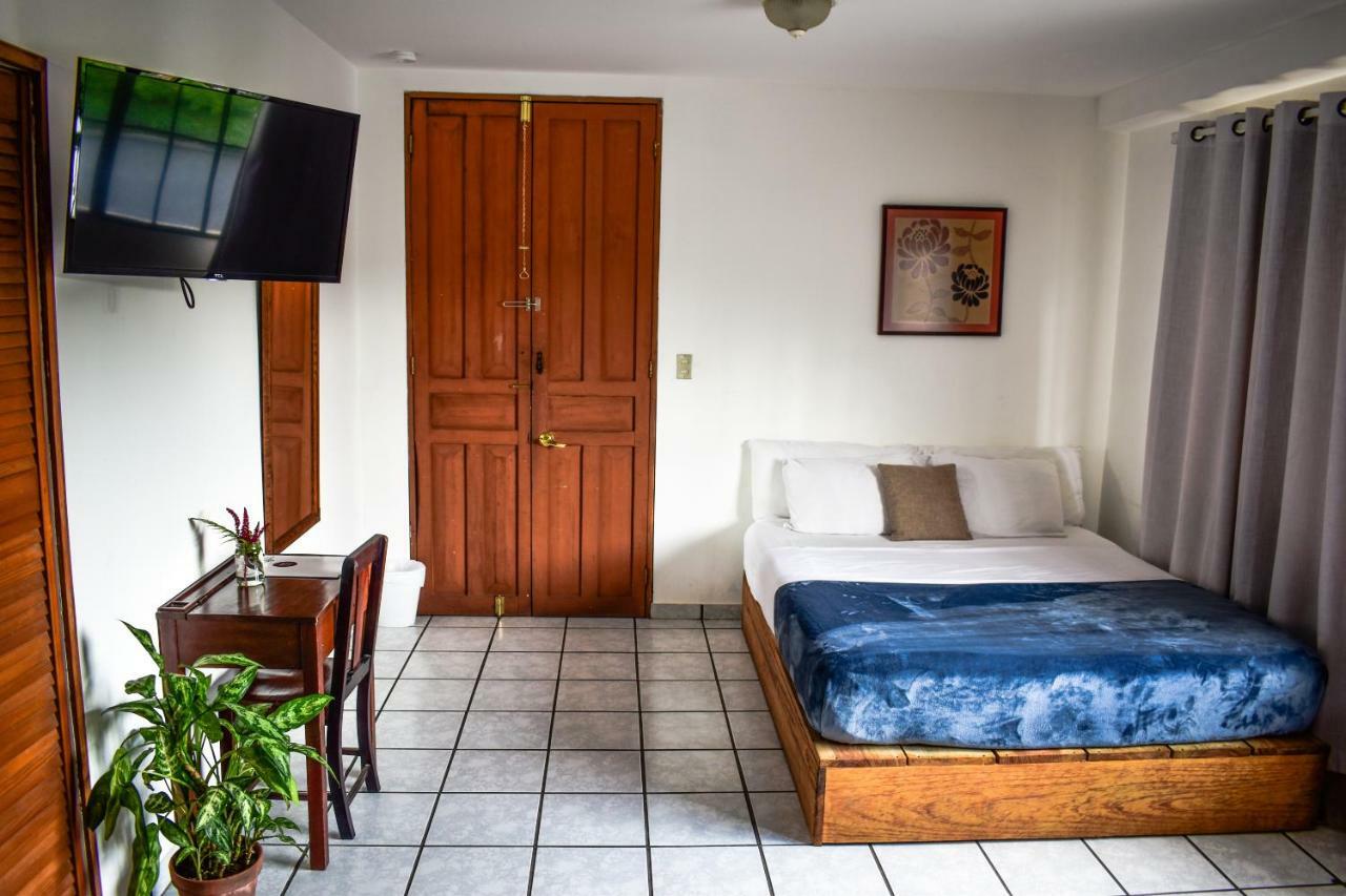 Cinco Hotel B&B San Salvador Zewnętrze zdjęcie